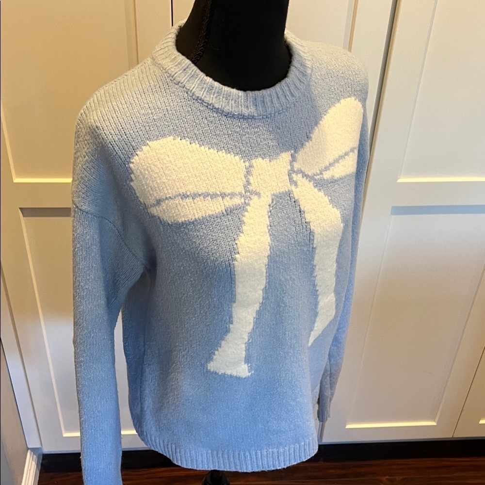a new day Light Blue White Bow Sweater Size S - Picture 7 of 7